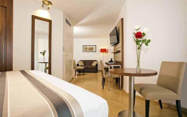 Residhome Apparthotel Paris Massy