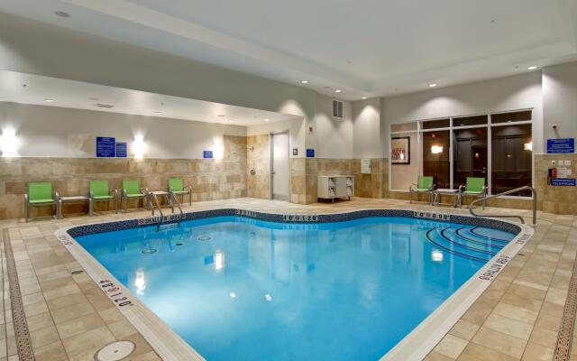 Holiday Inn Express Hotel & Suites Toronto - Markham, an IHG Hotel