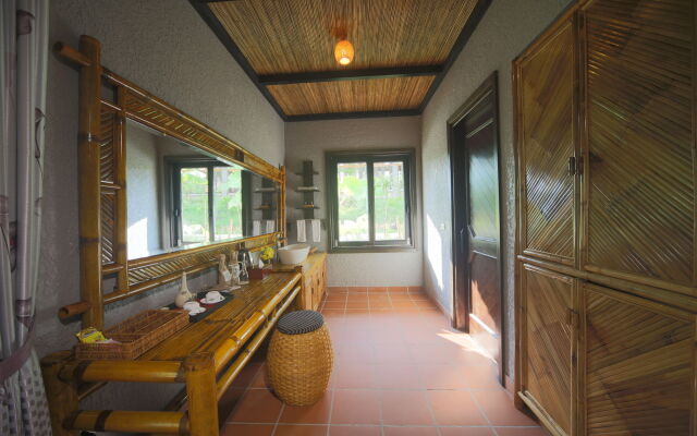 Mai Chau Ecolodge