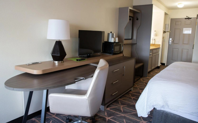 Holiday Inn Redding by IHG