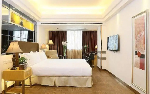 Regency Apartment Hotel