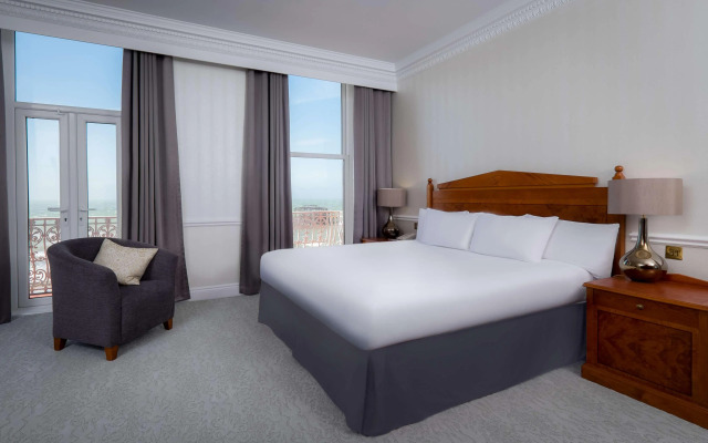 DoubleTree by Hilton Brighton Metropole