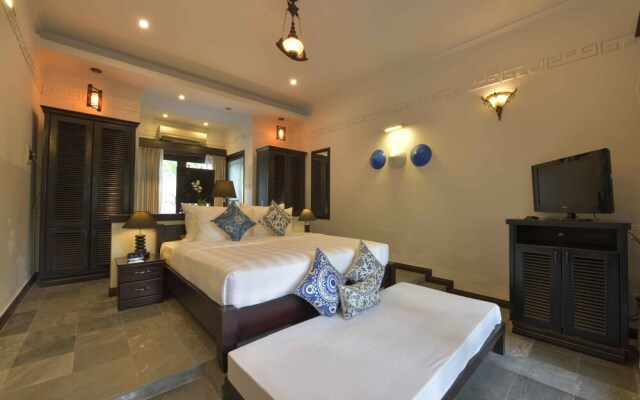 Villa Hoa Su Frangipani Village Resort