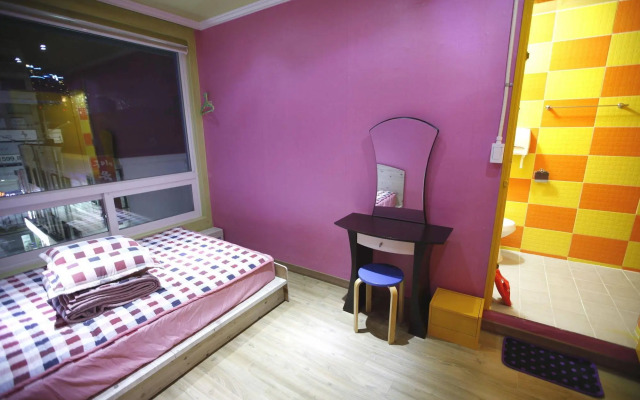 Bluefish Guesthouse - Hostel