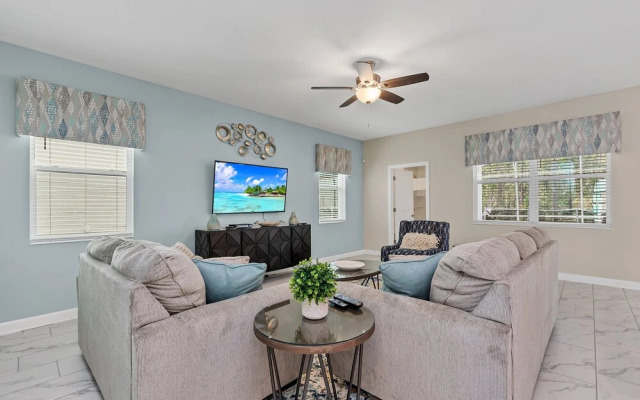 Bookmark Villa Storey Lake 7