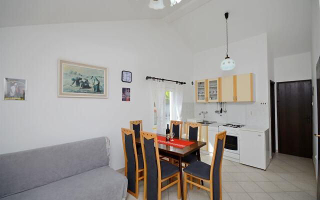 Apartments Zvonko