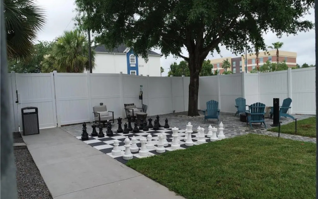 Wingate by Wyndham Kings Bay Naval Base / I-95