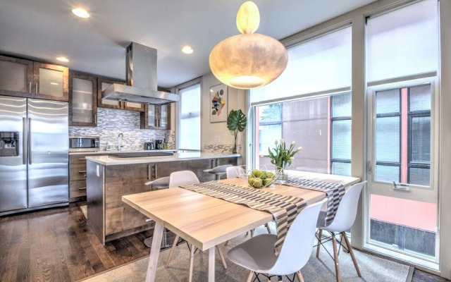 Modern Home in Seattle