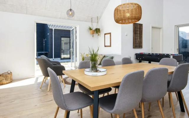 8 Person Holiday Home in Romo