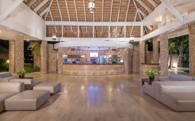 Viva Wyndham Viva Wyndham Dominicus Beach Resort — All Inclusive