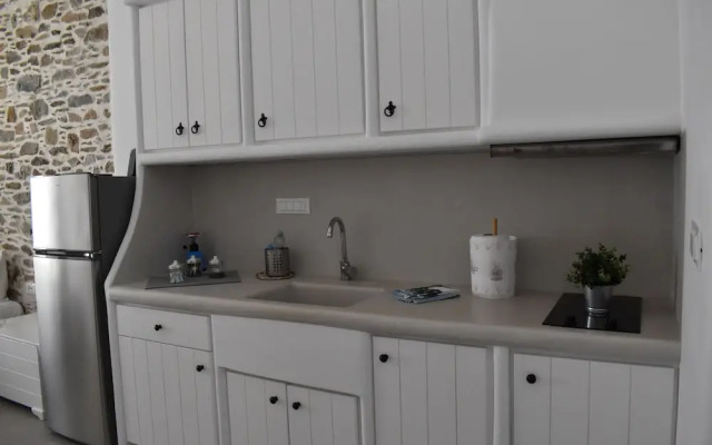 Chora Cozy Studios - Kythnos