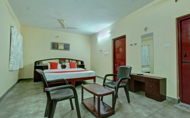 Oyo 27946 Sandhanam As Abode