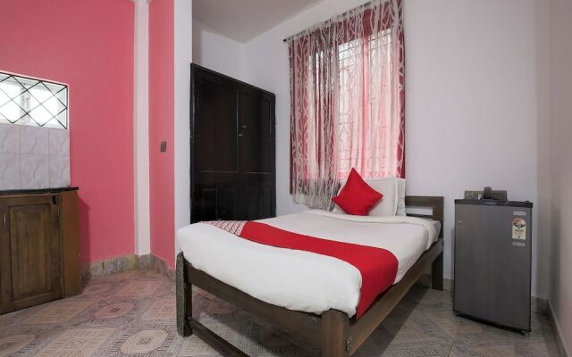 OYO 7476 Braganza Guest House