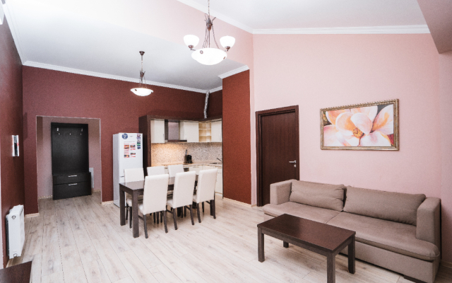 "Апартаменты Красная Поляна +540 и +960"