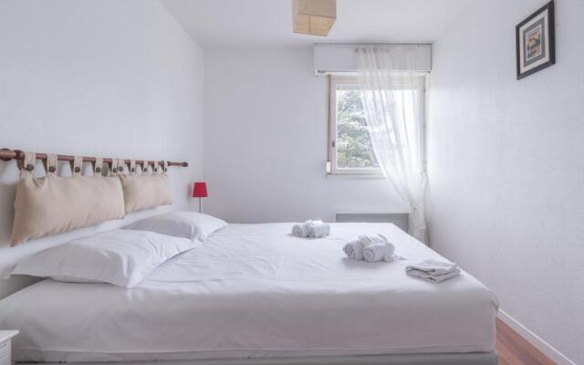 Appartement à 200m thalasso Plage de la Source