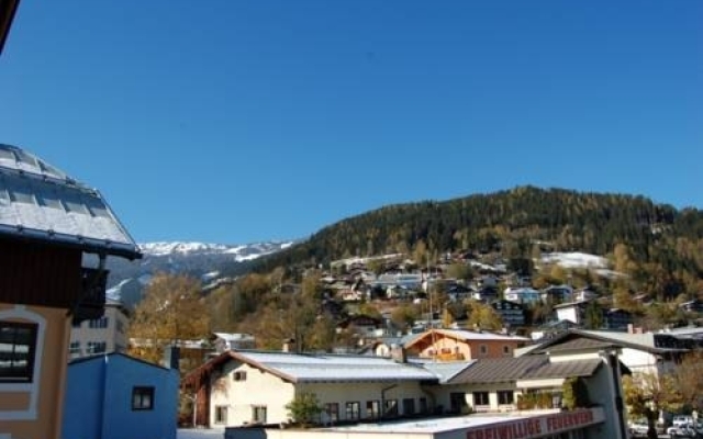 Appartementhaus Zell City