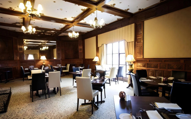 Leasowe Castle Hotel