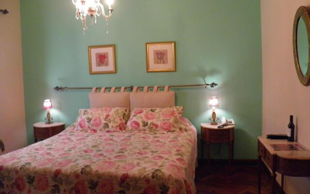Hotel Del Virrey