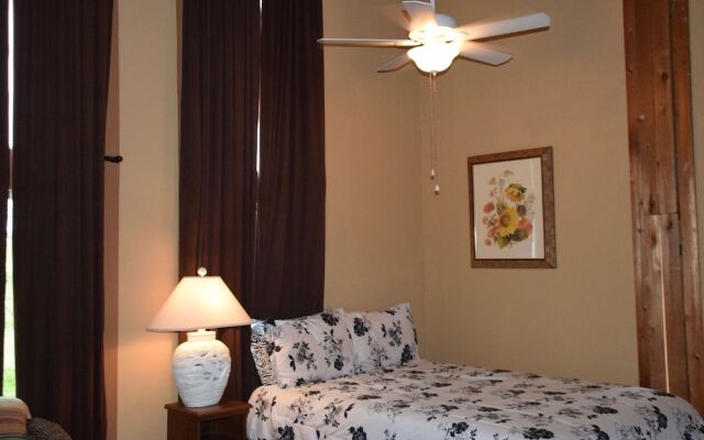 Pelican House by RedAwning