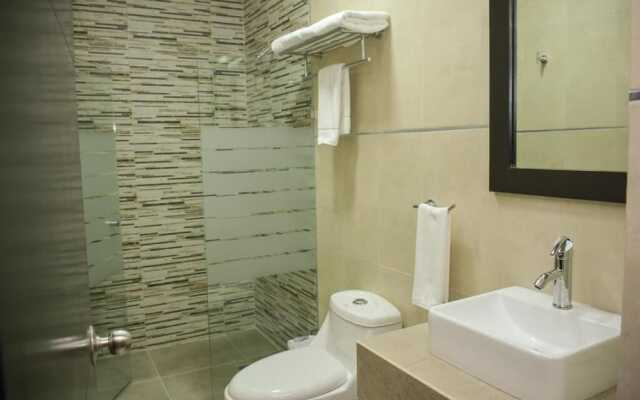 Suites Los Arcos