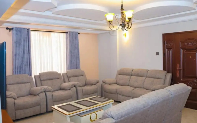 Shirpelle Suites Kiamunyi