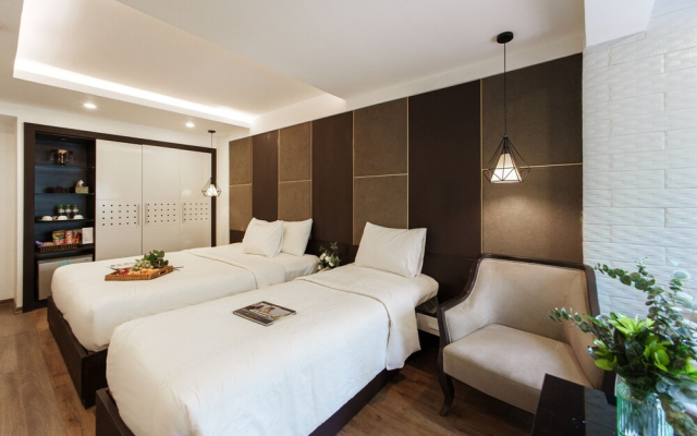 Keypad Hotel - 24 Hang GA