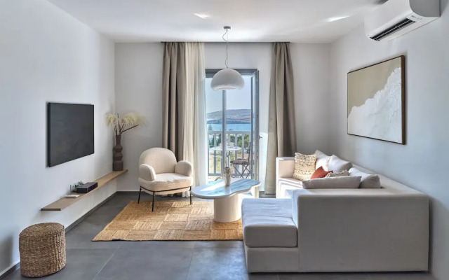 Parousia Luxury Apartments