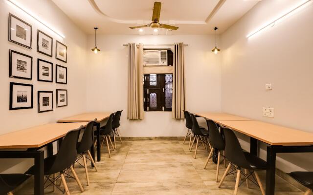 Hotel Silver Arrow by OYO Rooms