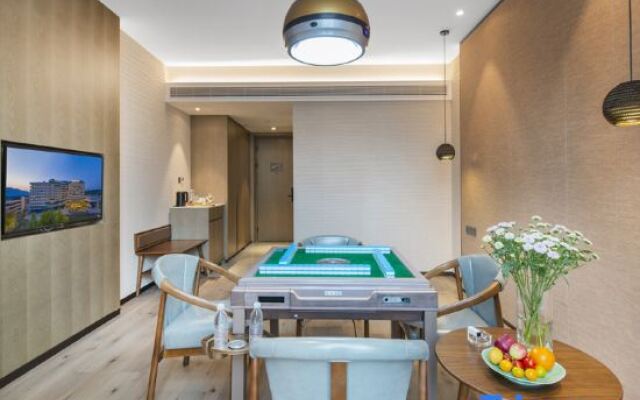 Grand New Century Resort Anji Huzhou