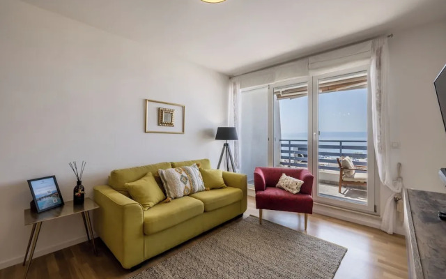 Beachaholic M&G, Luxury Seaside Suites On Znjan