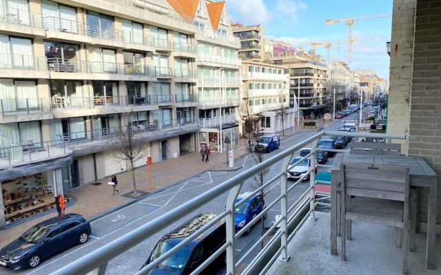 Apartment in Nieuwpoort Near the Beach