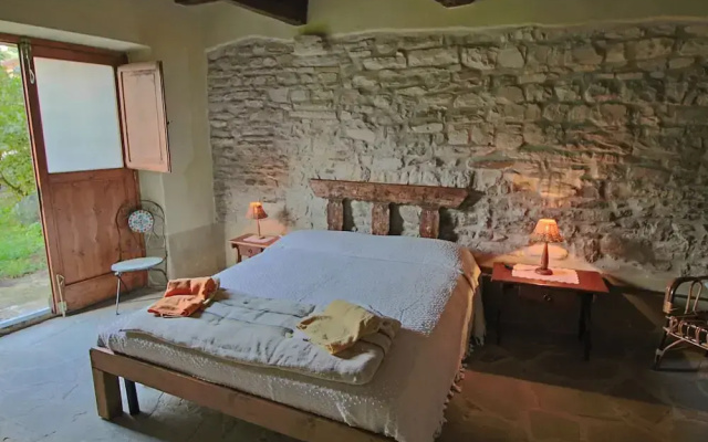 Holiday Home in Apecchio With Pool & Terrace