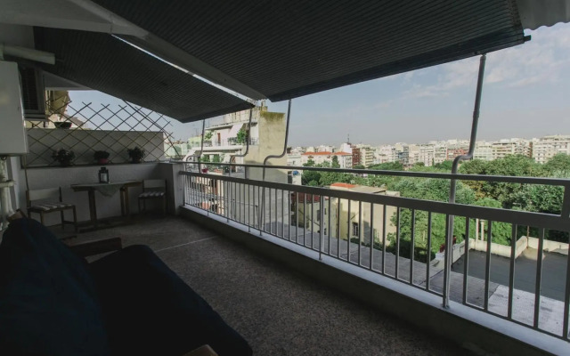 Top floor apartment at the city center