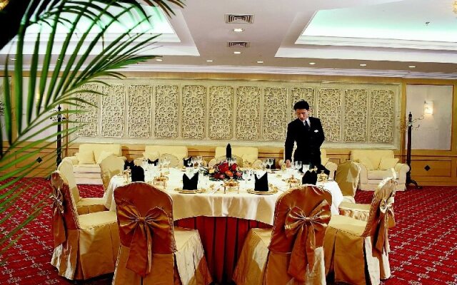 Eastern Air Hotel