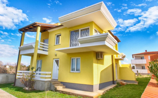 Apartments vesna 1000