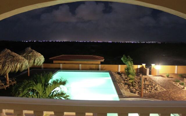 Spacious Apartment in Bonaire with Swimming Pool