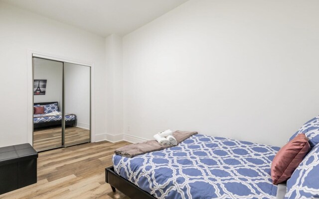 3BR Apt With Netflix - Near King Street