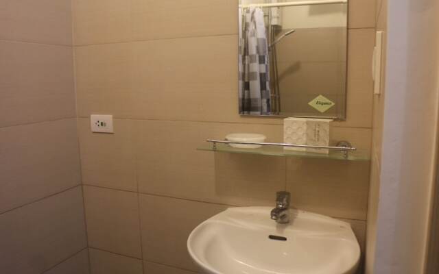 Dr. Calayan's Cozy Wind Residences Tagaytay Taal View