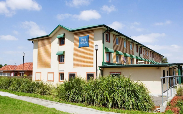 ibis budget Casula Liverpool