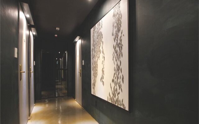 The Hound Hotel