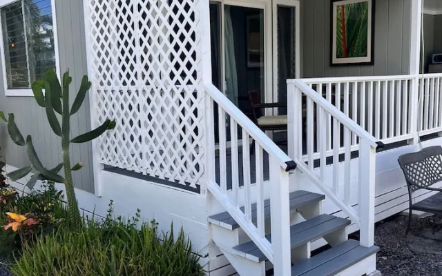 Sandy Toes Getaway in Kona