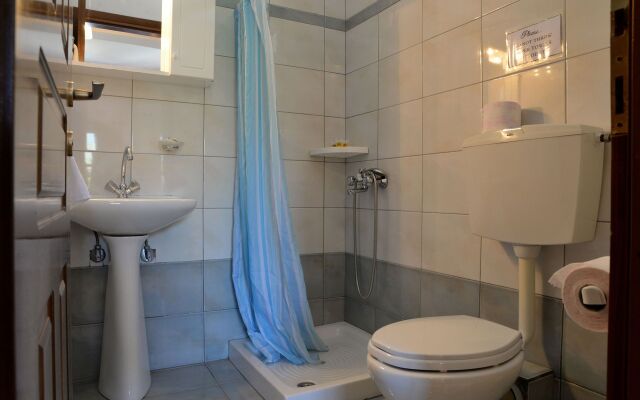 Cleopatra Hotel Horefto