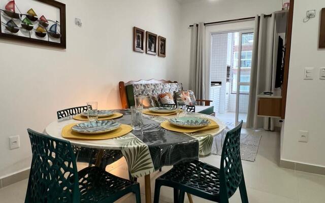 Apto Novo c/ Ar e Piscina  Toninhas Ubatuba