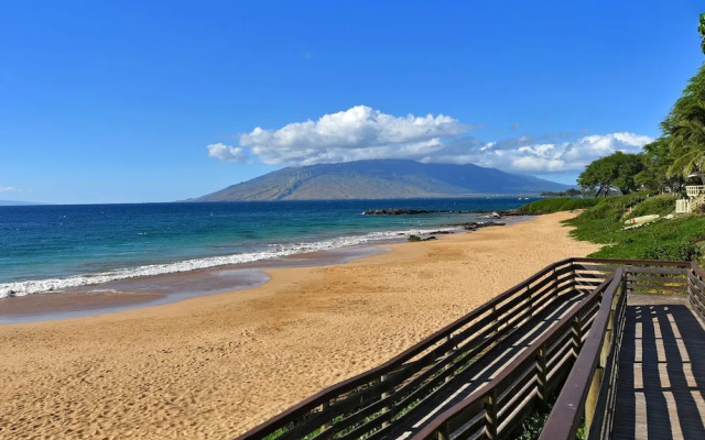Kamaole Sands 7307 in Kihei
