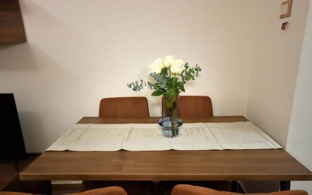 Eugenia s Luxury Apart