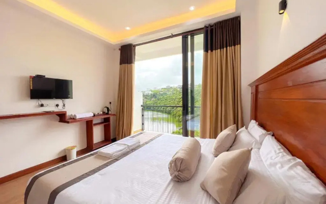 Top Rich Hotel Nuwara Eliya