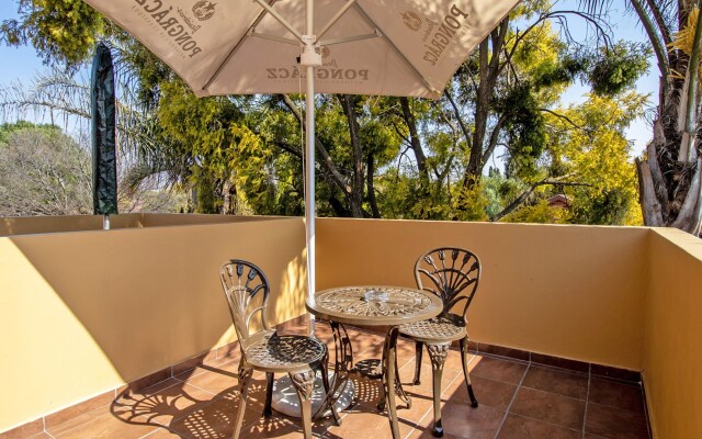 Sunward Park Guest House & Conference Centre