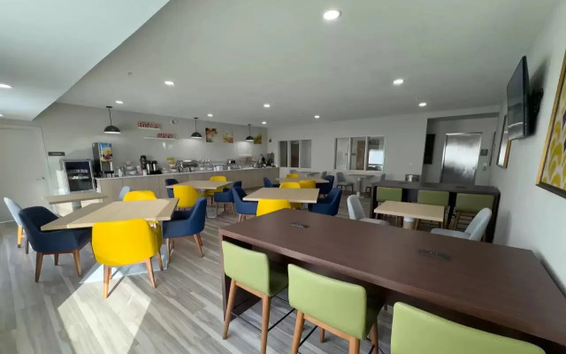 Comfort Inn Davenport East - Bettendorf