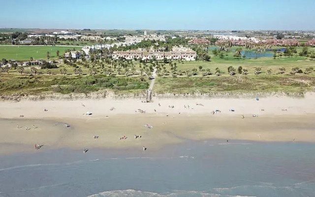 Casa Cinco Dormitorios Acceso Playa