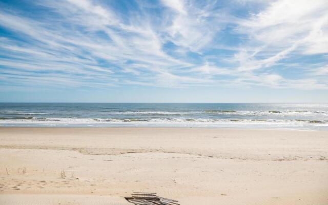 Cuddlefish by Oak Island Accommodations